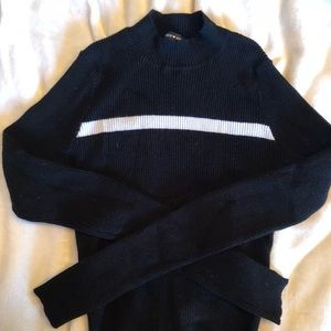 Brandy Melville cropped sweater